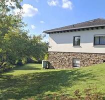 Traumhafte Immobilie in Südhanglage mit Einliegerwohnung - Steffenberg