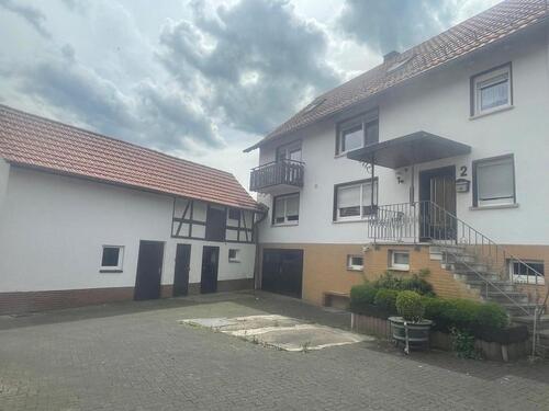 Foto - Bauernhaus mit Nebengebäude und Scheune in Friedigerode