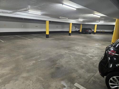 Foto - Stellplätze in Moers-Stadtmitte - Tiefgarage & Parkdeck