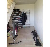 Großzügige 113 m² Wohnung mit großem Balkon zu vermieten - Warburg