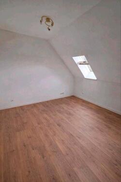 Foto - Dachgeschoßwohnung in Herxheim bei Landau/Pfalz zur Miete