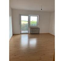 4,5-Zimmer Wohnung in ruhiger Lage - Üchtelhausen