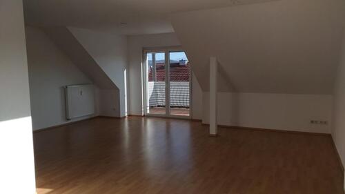 Foto - DG 2Zi-Wohnung 55qm mit Dachterrasse, Regenstauf