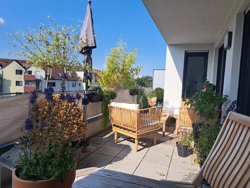 Foto - Befristete helle vollmöblierte Wohnung am Hofgarten