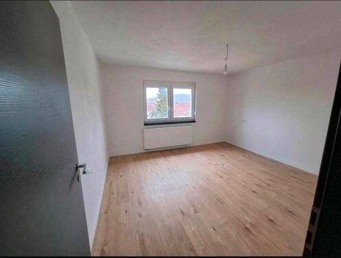 Foto - 11 Zimmer Mehrfamilienhaus, Wohnhaus zum Kaufen in Bitz