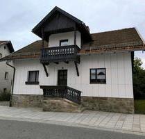 Einfamilienhaus (renovierungsbedürftig) - Hutthurm