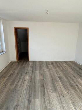 Foto - 2 Zimmer Dachgeschoßwohnung zur Miete in Oelsnitz (Erzgebirge)