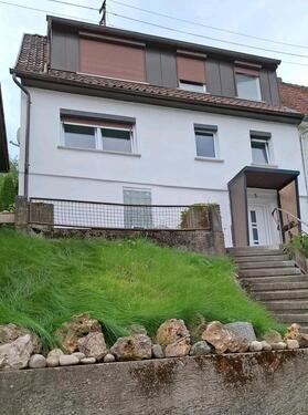 Foto - Großes renoviertes Wohnhaus in bester Wohnlage zu vermieten