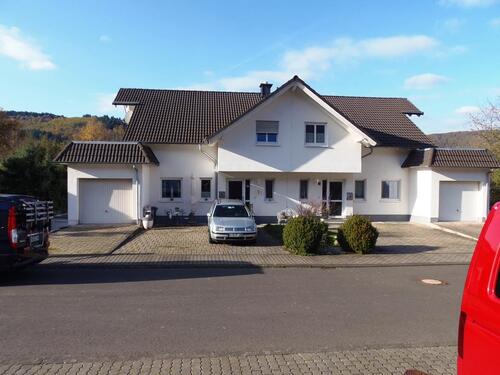 Foto - 2 ZKB Terrasse Rasen, Wohnen wie im eigenen Haus