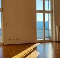 3-Zimmer-Wohnung mit Rundumbalkon im historischen Wohnensemble - Kelkheim (Taunus)