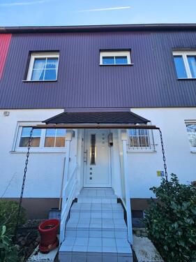 Foto - Attraktives Reihenhaus in Regensburg Neuprüll - 3 Etagen + Keller