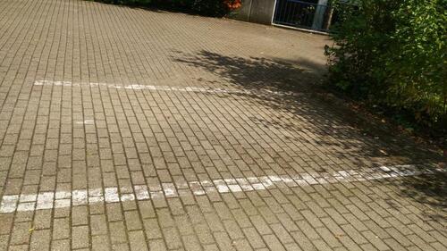Foto - Pkw-Stellplatz in Duisburg Stadtmitte (Dellviertel)