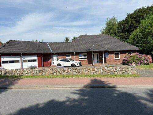 Foto - Einfamilienhaus zu verkaufen - 450.000,00&nbsp;EUR Kaufpreis, ca.&nbsp; 135,00&nbsp;m&sup2;