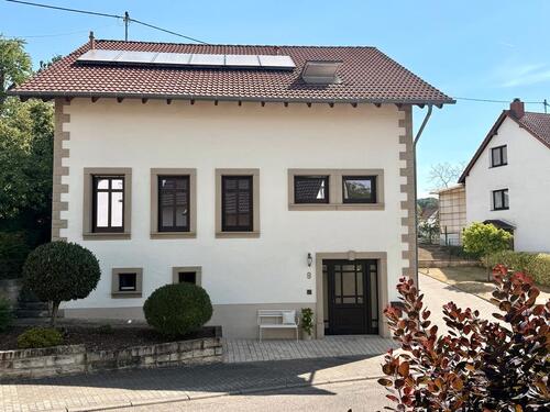 Foto - Charmantes Bauernhaus mit Gewerbehalle