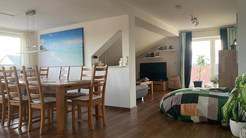 Foto - Helle, familienfreundliche 4-Zimmer-Wohnung mit Garten