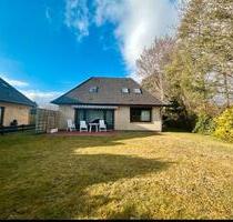 EFH mit Garage und Garten 5 Zimmer - Bönningstedt
