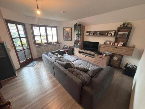 Foto - Helle 3,5 Zimmer Wohnung mit Balkon zu Vermieten