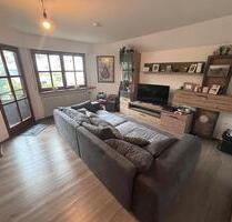 Helle 3,5 Zimmer Wohnung mit Balkon in ruhiger Lage in Mengen.