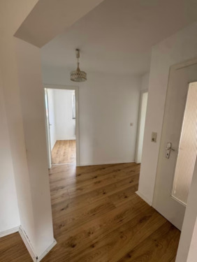 Foto - **4,5-Zimmer-Wohnung mit Balkon & Stellplatz – 110 m² – Jerxheim*