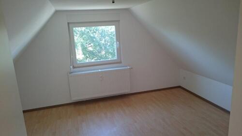 Foto - Dachgeschoßwohnung in Halsenbach zur Miete