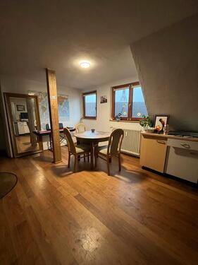 Foto - WG-Zimmer mit eigenes Badezimmer und WC (Nur für Frauen)