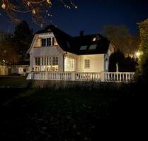 Einfamilienhaus - Wohnen wie im Märchen - in Kessin - Rostock