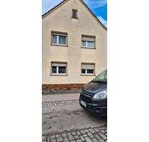 Haus zuvermiten 160 m Wohnfläche 160,zwei Garage und Garten - Coburg