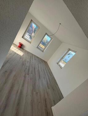 Foto - 10 Zimmer Mehrfamilienhaus, Wohnhaus zur Miete in Bergen