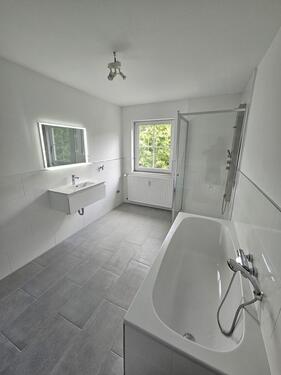 Foto - kompl. RENOVIERT 3-Zimmer-Wohnung 89qm Netphen Salchendorf 57250