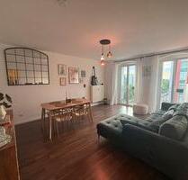 3 room apartment (78m2) in Friedrichshain, available from 1 April - Berlin Friedrichshain-Kreuzberg