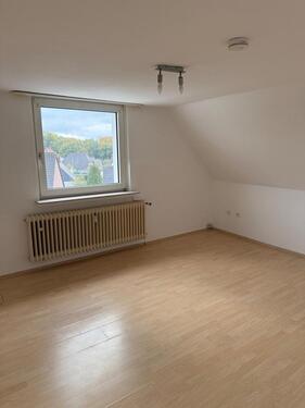 Foto - 50 qm DG Wohnung Bi-Sennestadt Dalbke 2 ZKB Einb.Küche