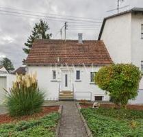 Gepflegtes Einfamilienhaus mit 6 Zimmern in Rottenburg - Rottenburg am Neckar