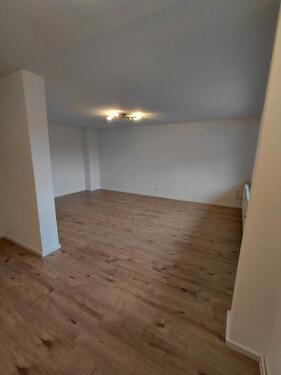 Foto - Erstbezug nach Sanierung: 3 Zimmer Wohnung