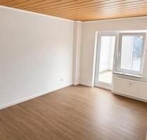 Frisch renovierte 4-Zi Wohnung mit Balkon - Schöningen