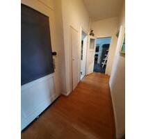 Großzügige 4- 6 Zimmer Wohnung in Uni und Klinikum nähe - Kassel Fasanenhof