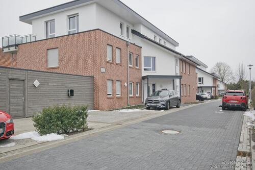 Foto - Zentral gelegene 4-Zimmer-Wohnung mit Einbauküche und Aufzug