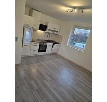 Modern sanierte 2-Zimmer-Wohnung in Contwig mit Einbauküche