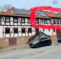 Attraktive Eigentumswohnung mit großer Dachterrasse & Stellplätze - Breuberg