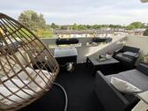 Foto - Stilvolle und attraktive Wohnung mit Loggia, EBK und TG­Stellplatz