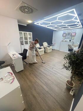 Foto - Ladenlokal - 700,00&nbsp;EUR Kaltmiete, ca.&nbsp; 30,00&nbsp;m&sup2;