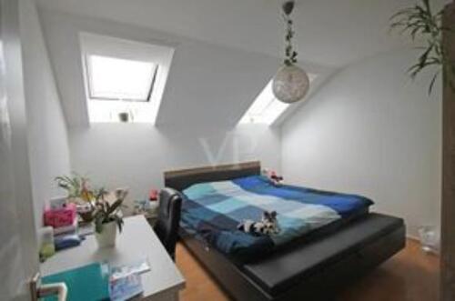 Foto - 2.5 Zimmer Dachgeschoßwohnung in Leonberg