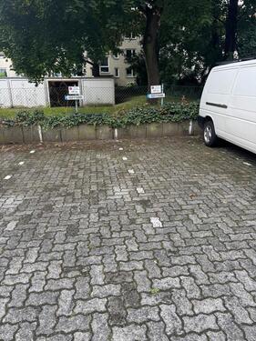 Foto - Parkplatz Stellplatz Wilhelmshöher Allee 169 Nähe Bahnhof