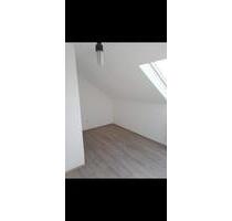 Helle Dachgeschoßwohnung mit Dachterrasse 82qm in Mücke Atzenhain