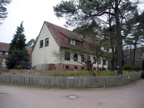 Foto - Singles aufgepasst: Umgeben von Grünflächen wartet diese gemütliche 2-Zimmer-Wohnung auf Sie