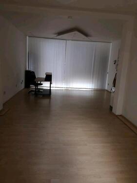 Foto - LadenlokalBüro - 380,00 EUR Kaltmiete,