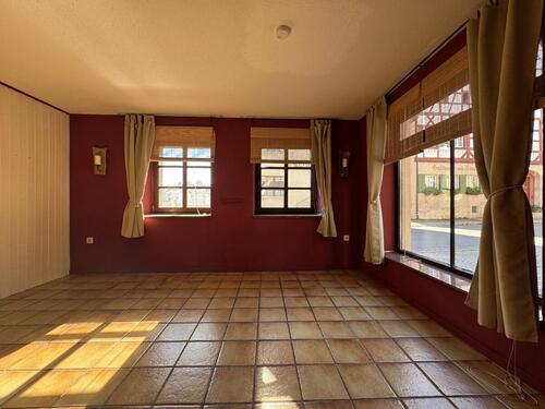 Foto - Großartige Erdgeschosswohnung mit Einbauküche, Fußbodenheizung & 'Home-Spa-Infrarotkabine'