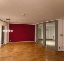 3 ZKB Gäste-WC Terasse EG mit Stellplatz TG, in Mayen zentral