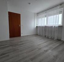 Helle 4-Zimmer-DG Wohnung mit großer Dachterrasse in Waldsee