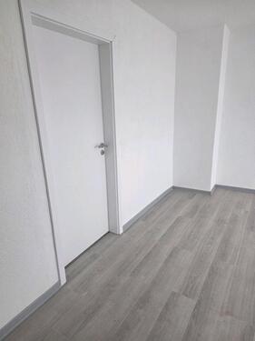 Foto - 4 Zimmer Dachgeschoßwohnung zur Miete in Saarbrücken