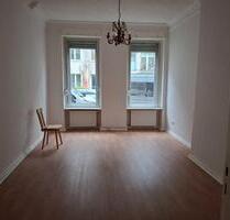 Exklusiver Altbaucharme im Erdgeschoss in Reinickendorf - Berlin